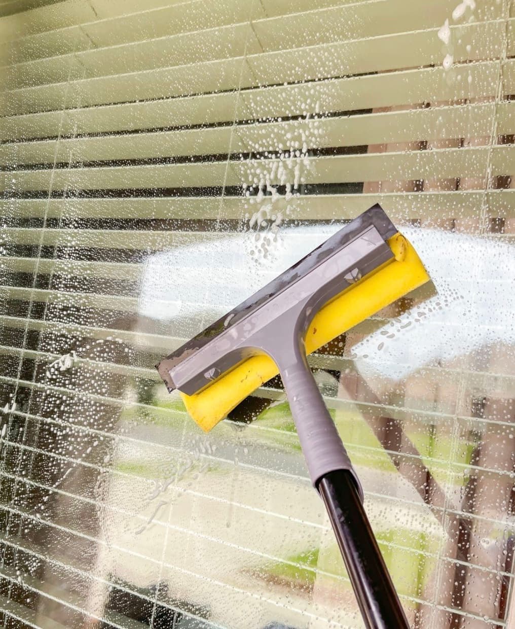 Screen Cleaning